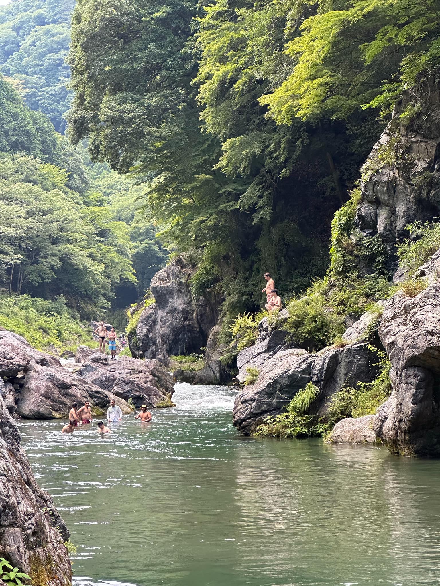 烤肉前居然要先攀岩?! 下集