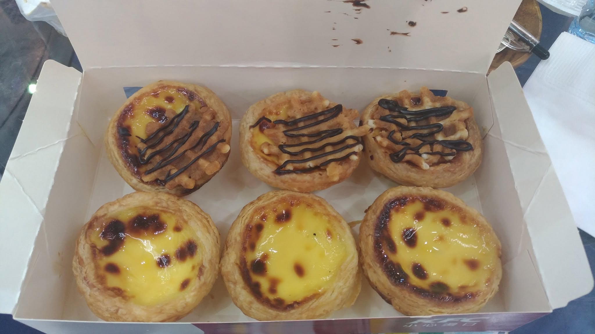 稱讚?